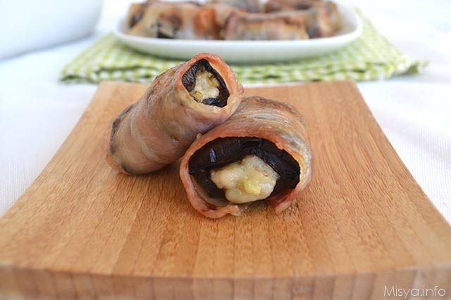 Involtini di melanzane con bacon