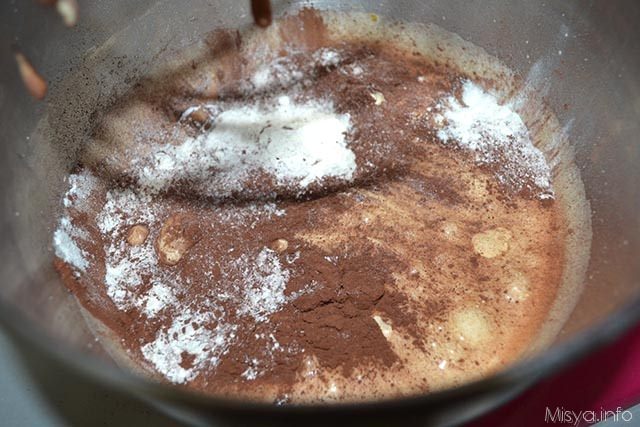 10 aggiungere cacao