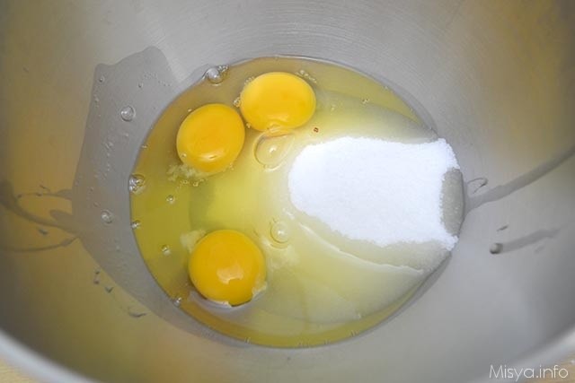 7 uova e zucchero