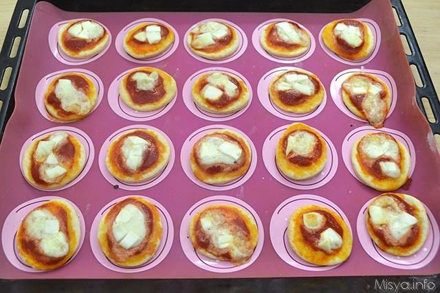 9 sfornate pizzetta
