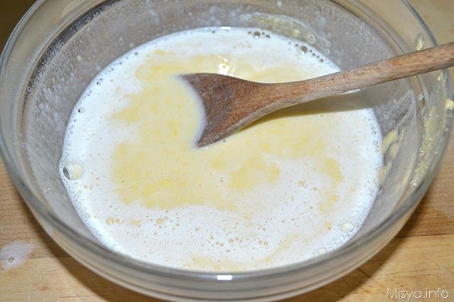 10 aggiungere latte