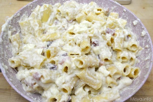 17 unire alla pasta