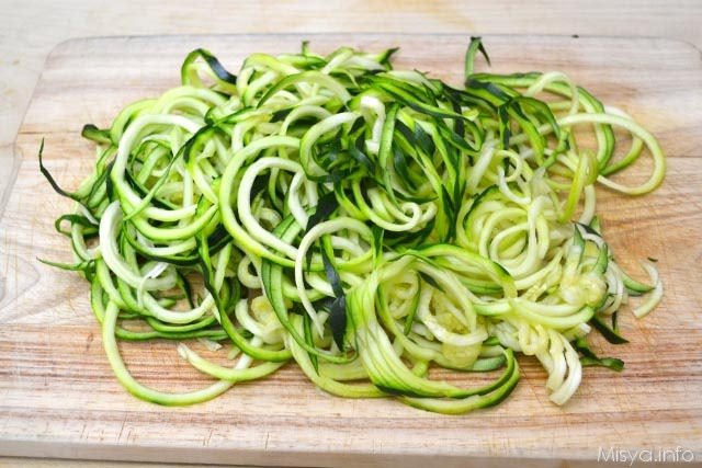 2 formare gli spaghetti
