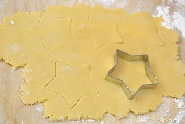 4 tagliare a forma di stella