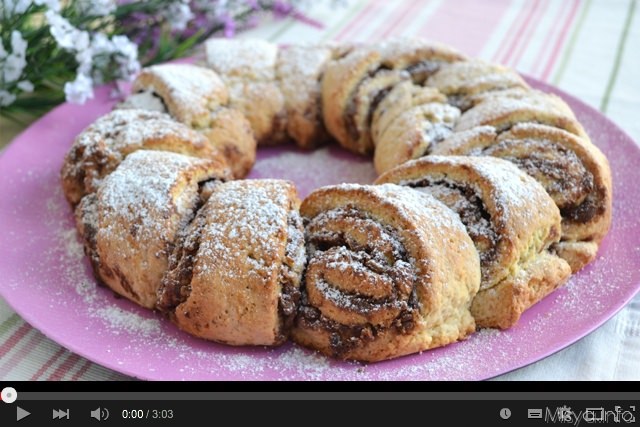 Video ricetta Corona alla Nutella