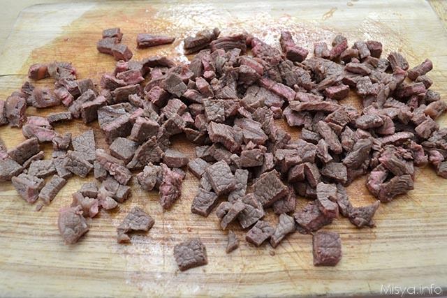 4 tagliare carne
