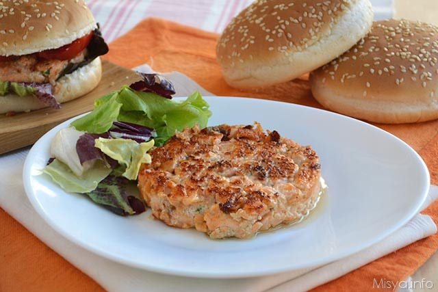 Burger di salmone
