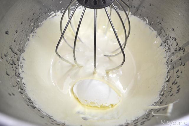 03 crema
