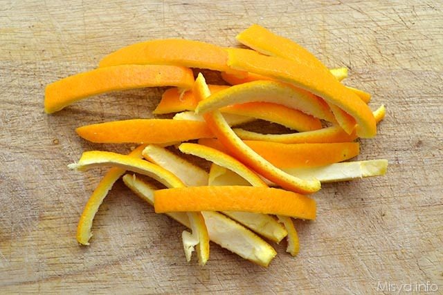 3 tagliare buccia arance