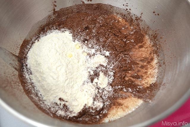 11 aggiungere farina cacao