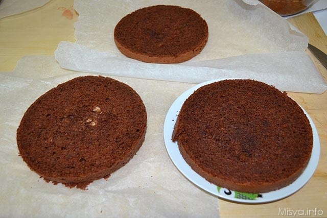 16 tagliare torta