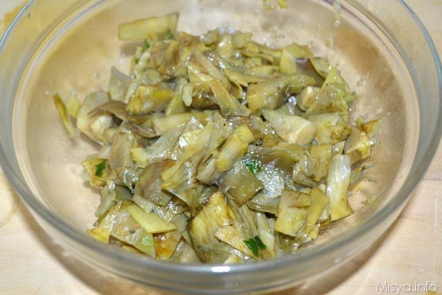 6 carciofi ciotola