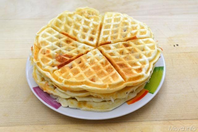 7 pizza waffle