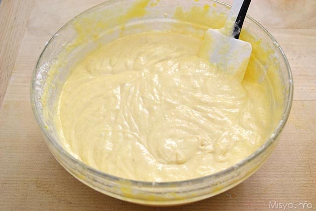8 amalgamare delicatamente