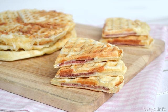 Pizza waffle