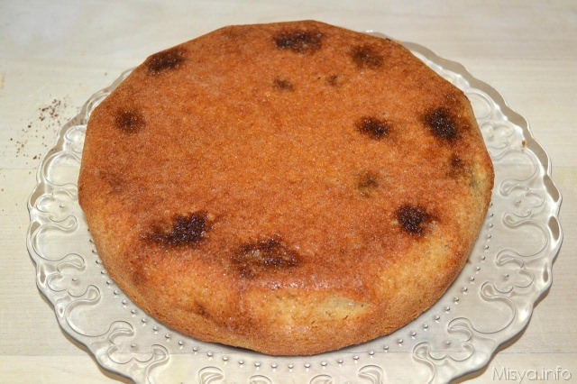 13 torta su piatto da portata