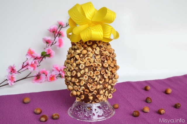 Uovo nocciolato