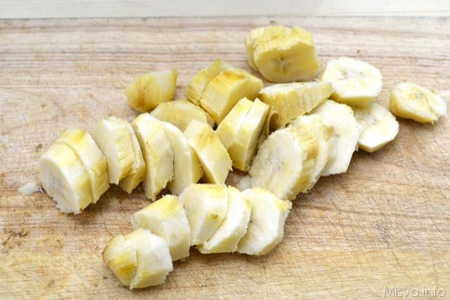 2 tagliare banana
