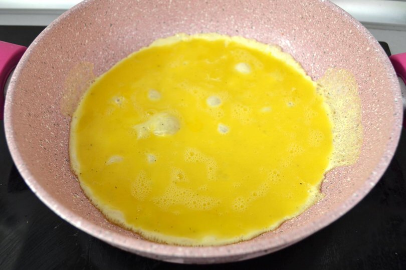 3 uova in padella