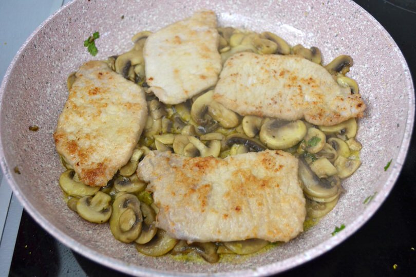 9 aggiungere carne