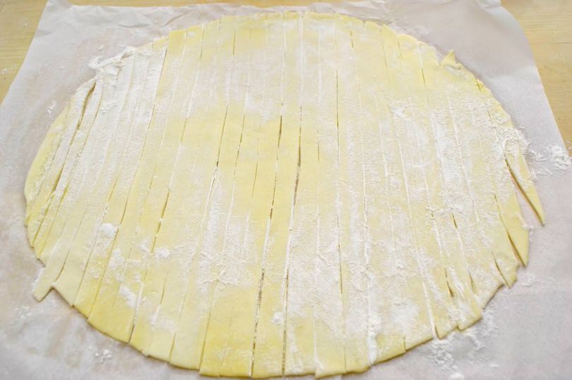 1 pasta sfoglia strisce