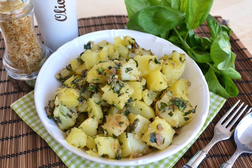 Insalata di patate alle erbe