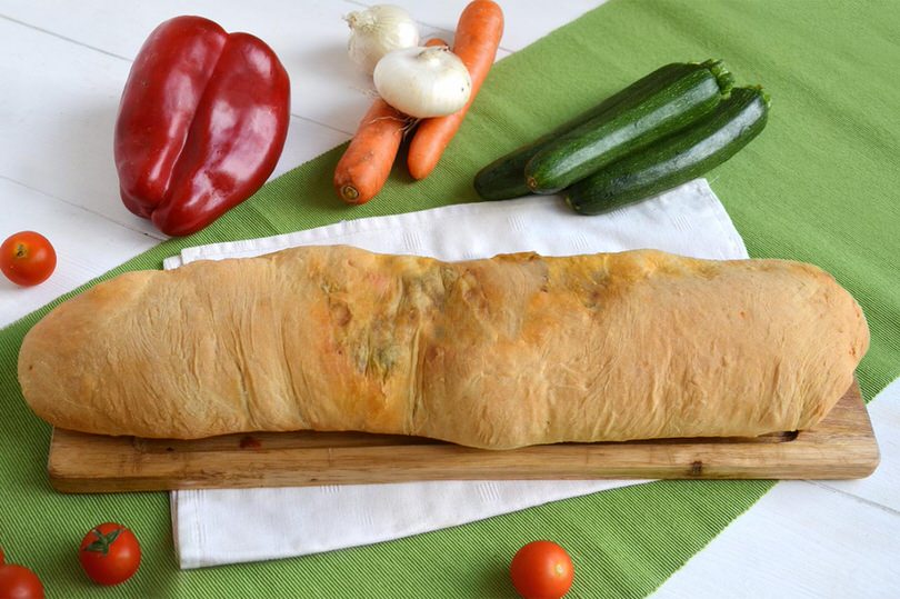 rotolo di pizza alle verdure