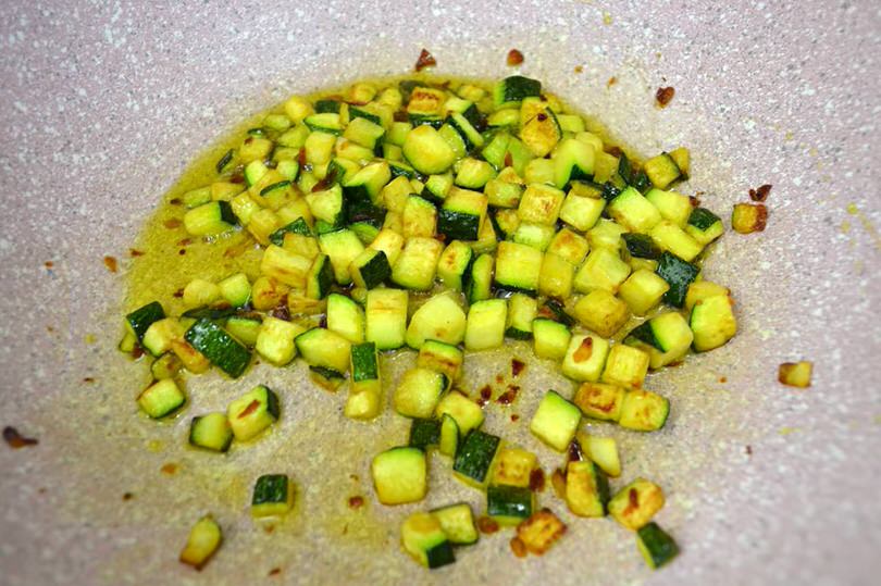 zucchine in padella