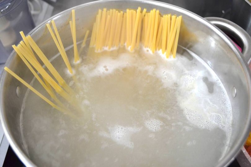 3-cuocere-linguine