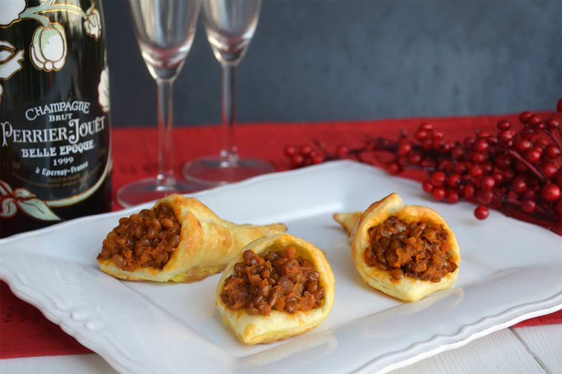 Cornucopie di sfoglia con lenticchie