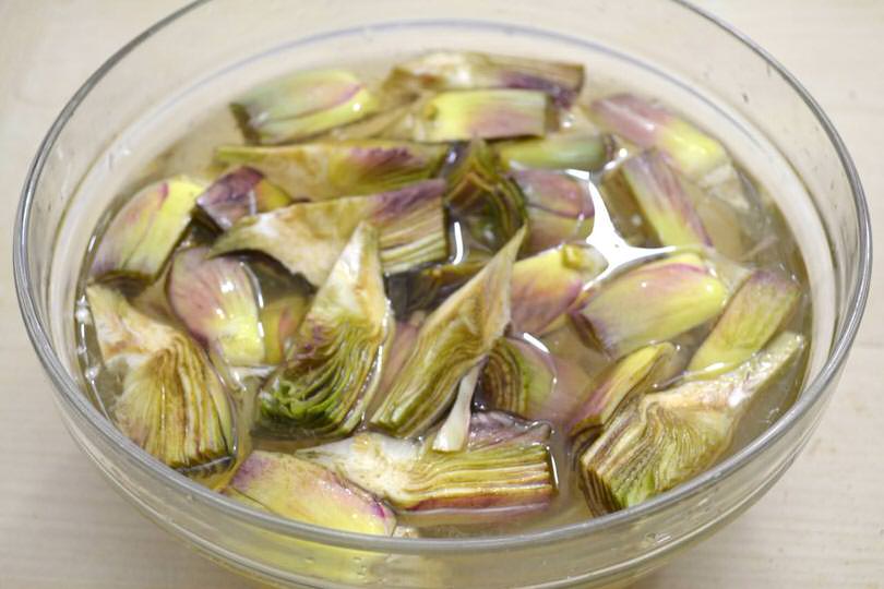 1 carciofi in acqua