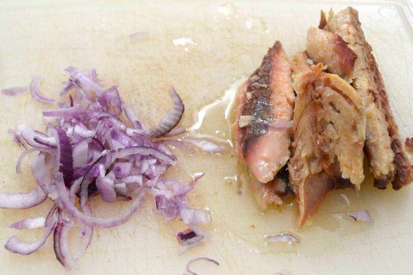 2 tagliare cipolle