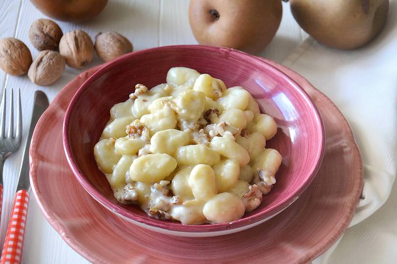 Gnocchi con pere e noci