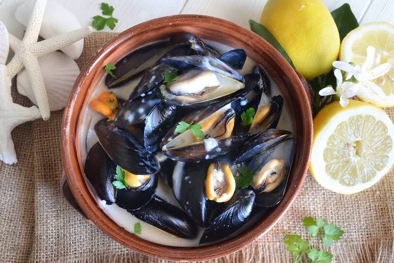 Cozze in salsa di vino bianco e panna