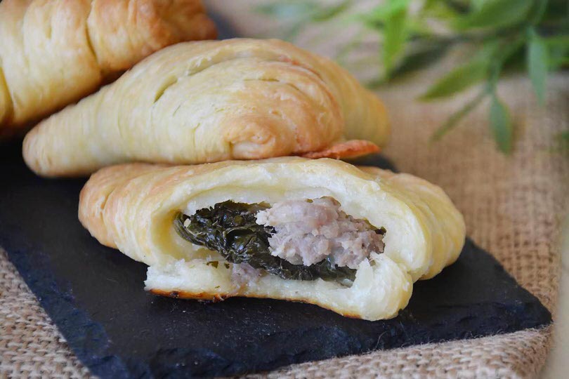 Sfogliatelle salsiccia e friarielli