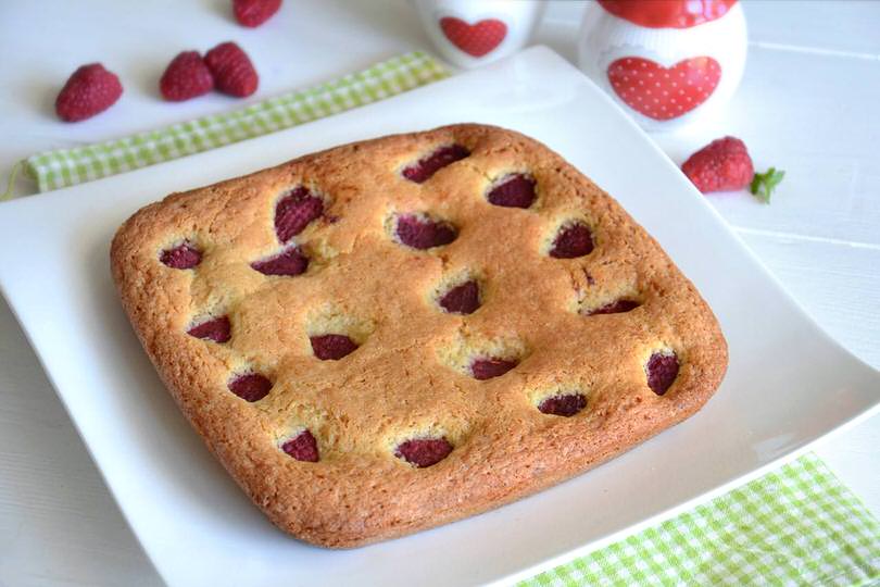 torta ail lamponi