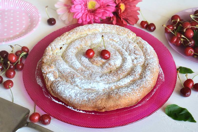 Dolci con ciliegie