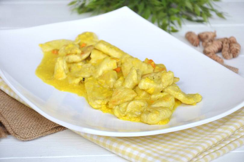 Pollo alla curcuma