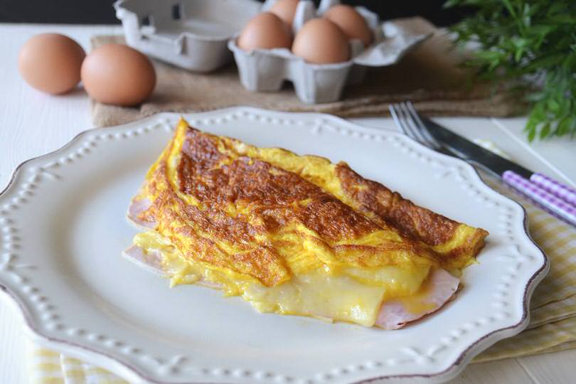 omelette al prosciutto