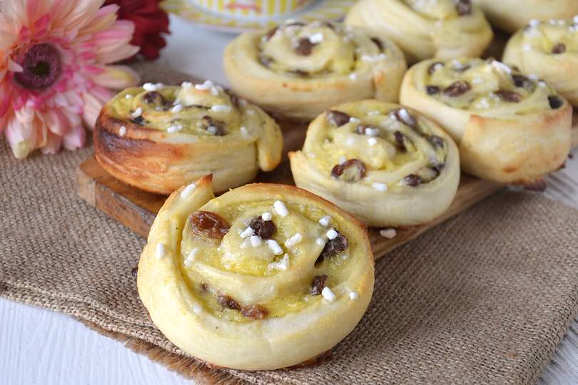 Girelle crema e uvetta