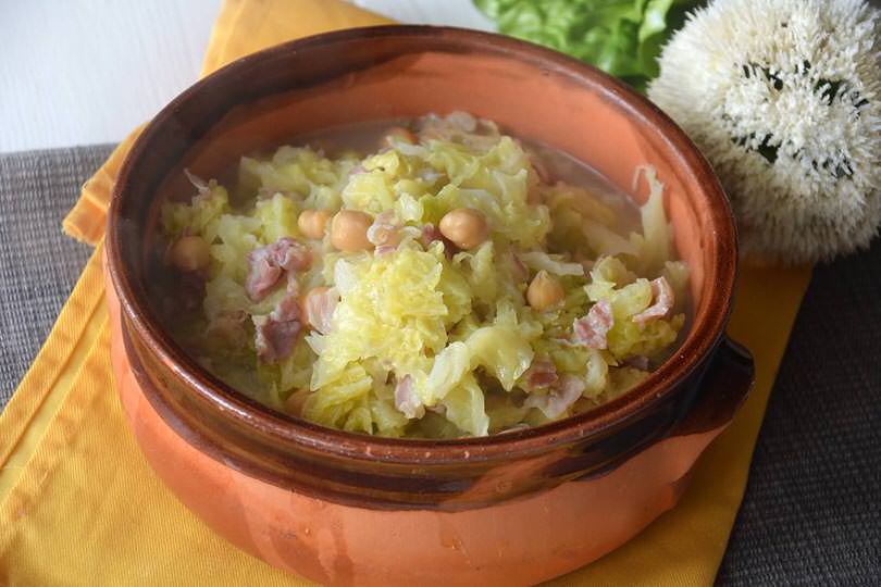 Zuppa di ceci e verza