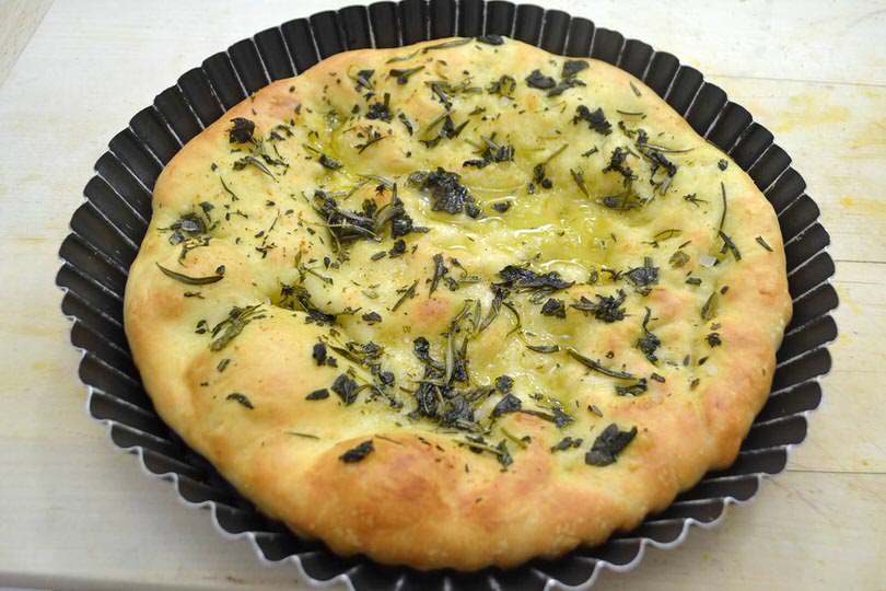 4 cuocere focaccia