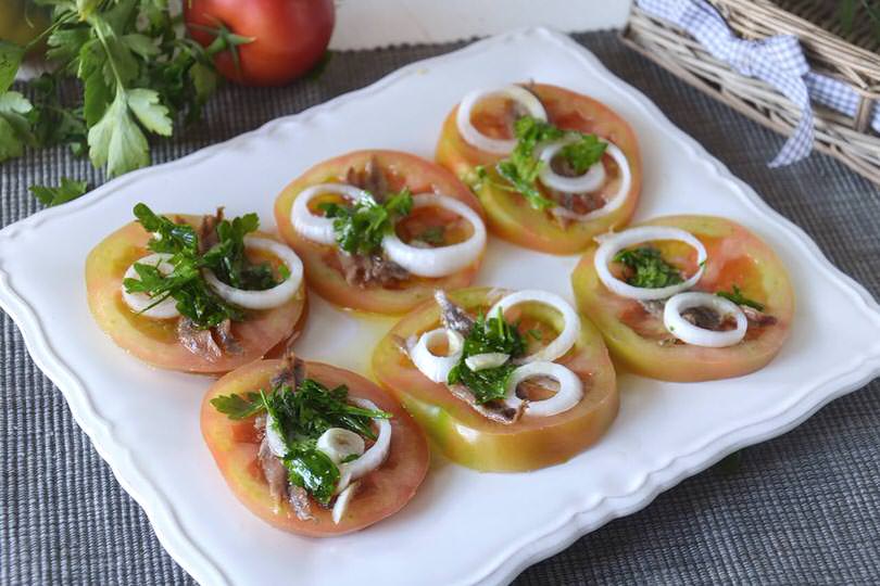 Pomodori e alici