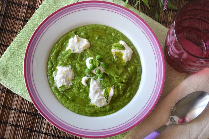 Crema di piselli con burrata