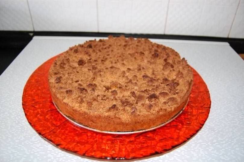 Torta di pesche e amaretti