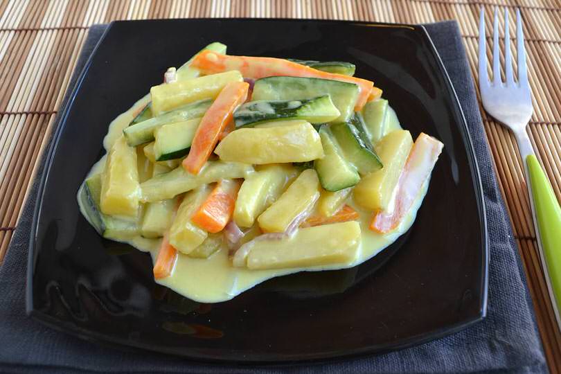 Verdure saltate al latte di cocco