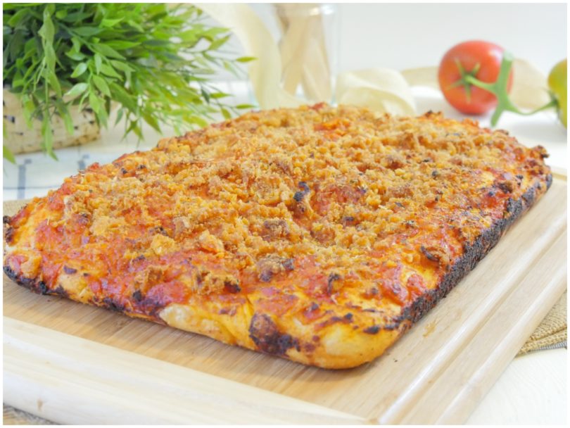 Sfincione palermitano