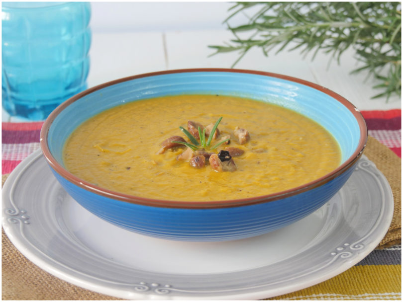 Vellutata di zucca e castagne