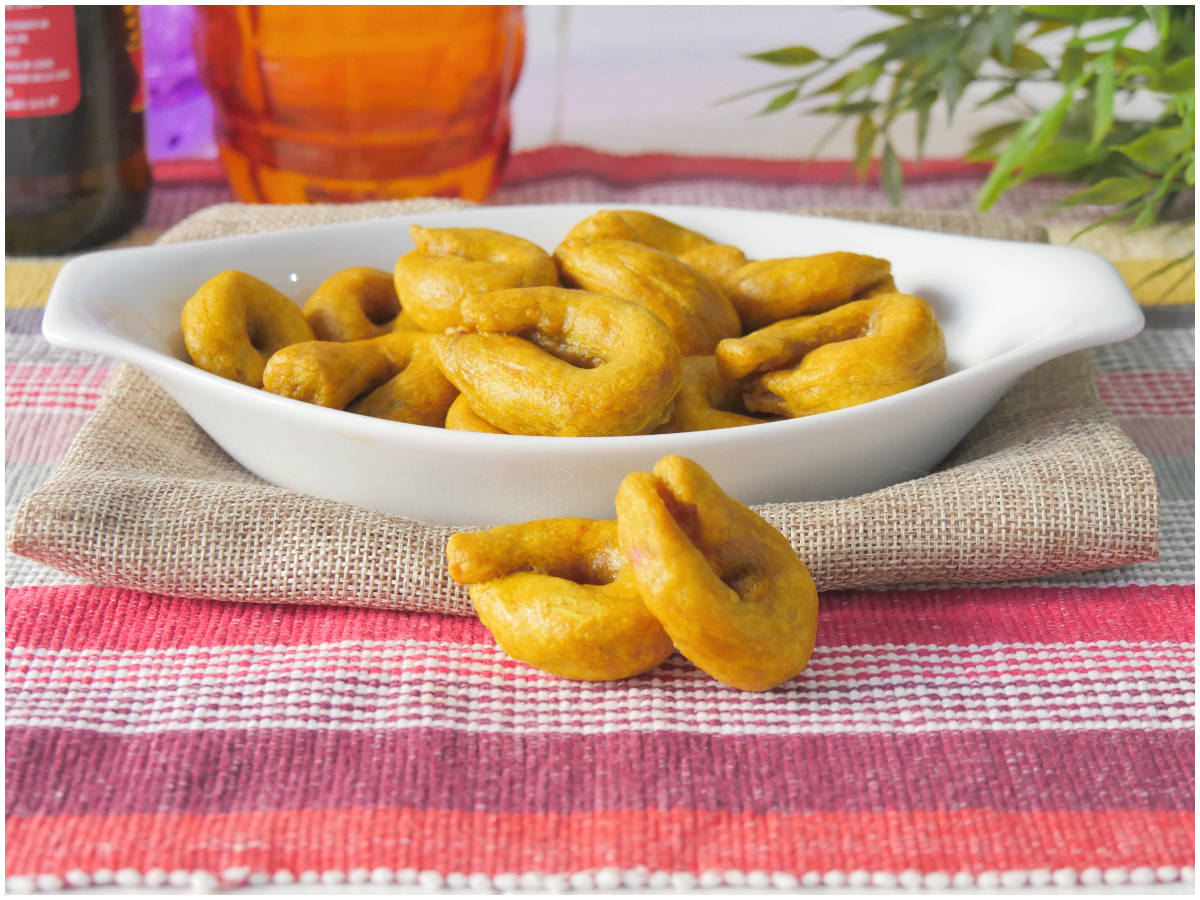 Taralli alla curcuma