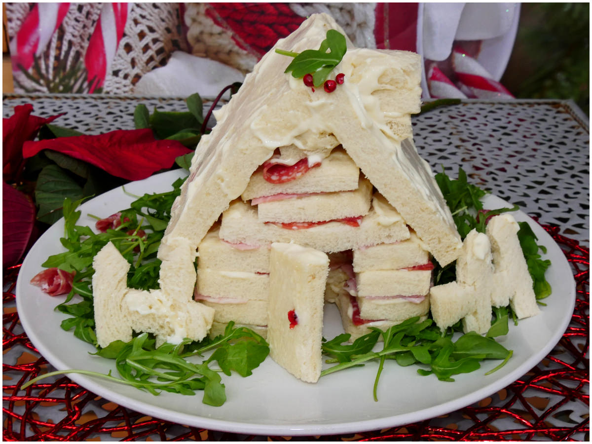 Casetta di Natale di tramezzini